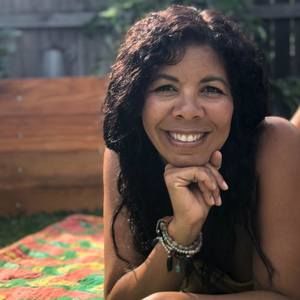 Meet your Posher, Serena